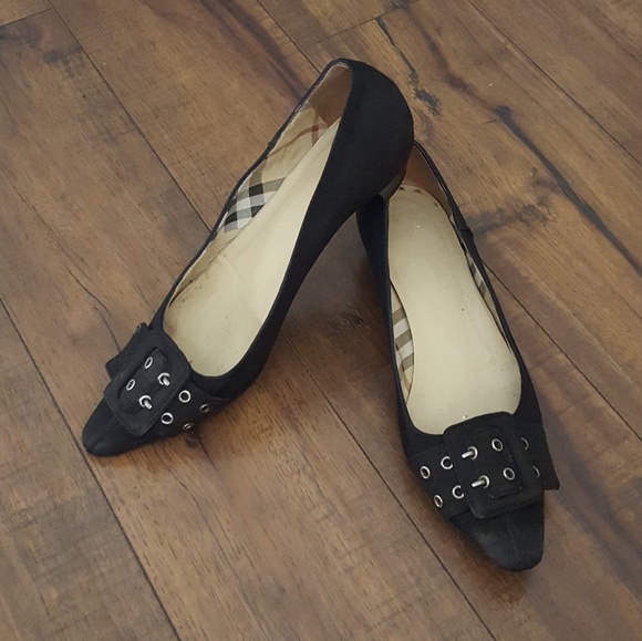 Burberry - Vintage Black Peau de Soie Heels - Picture 2 of 4